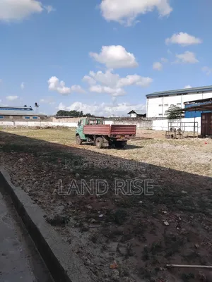 6000 SQM Open Yard in Sokota