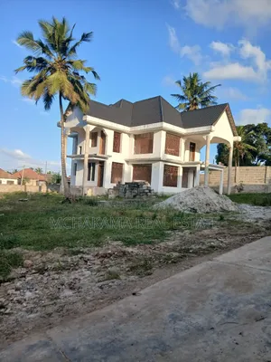 4bdrm Block of Flats in Yusuph, Kinyerezi for sale