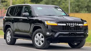 Toyota Land Cruiser 2024 Blue