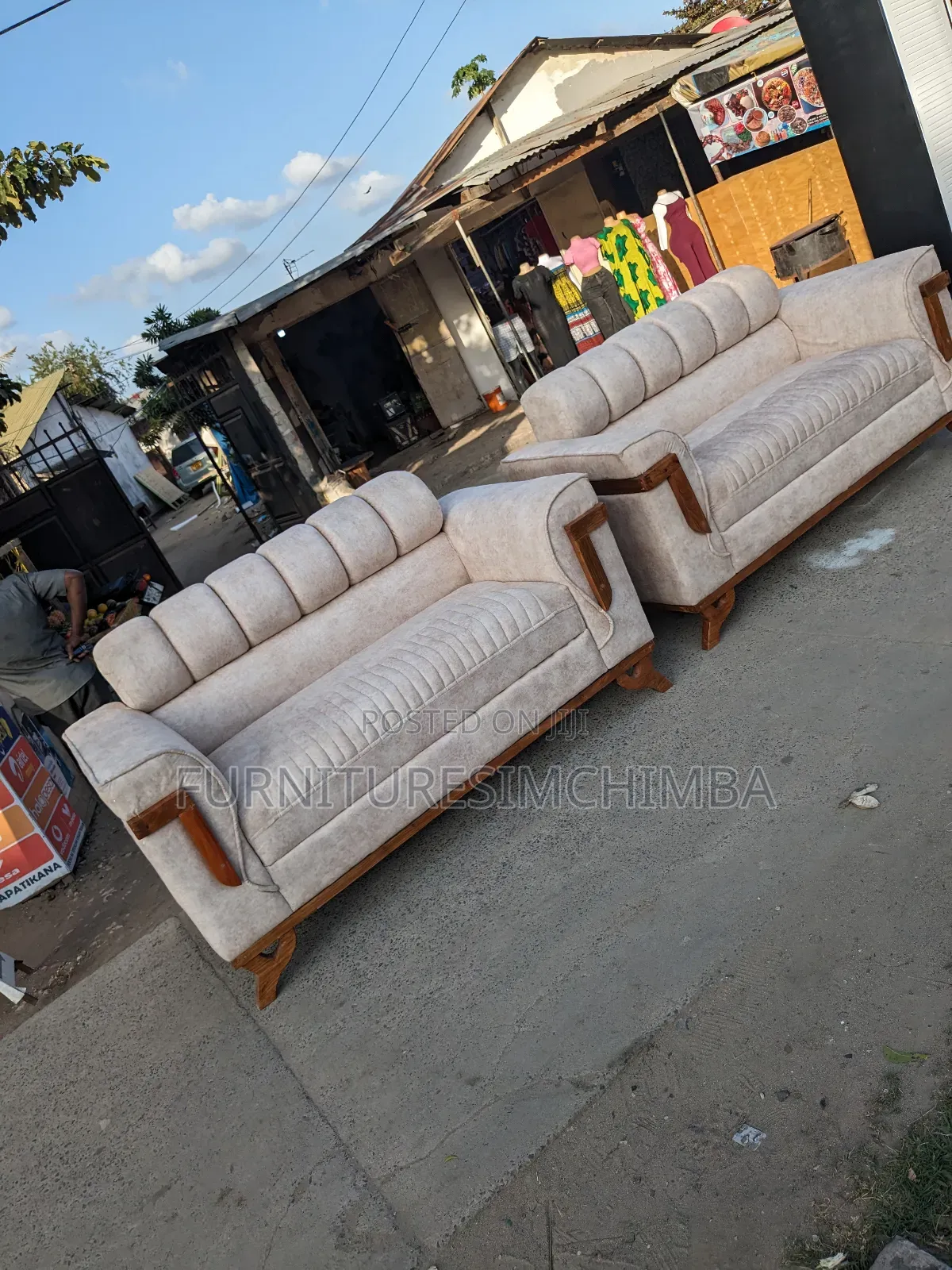 Two Sofa With Two Seats