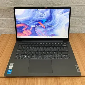 Laptop Lenovo V14 G3 IAP 8GB Intel Core I5 HDD+SSD 512GB