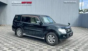 Mitsubishi Pajero 2006 Green