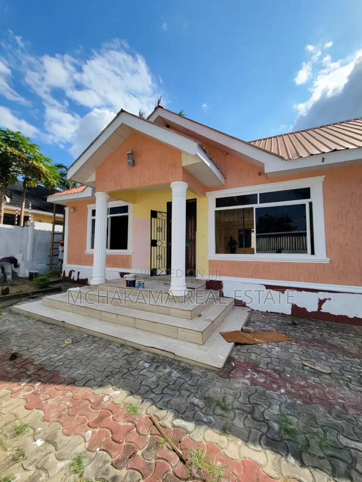 3bdrm House in Yusuph Mchakama, Kinyerezi for sale