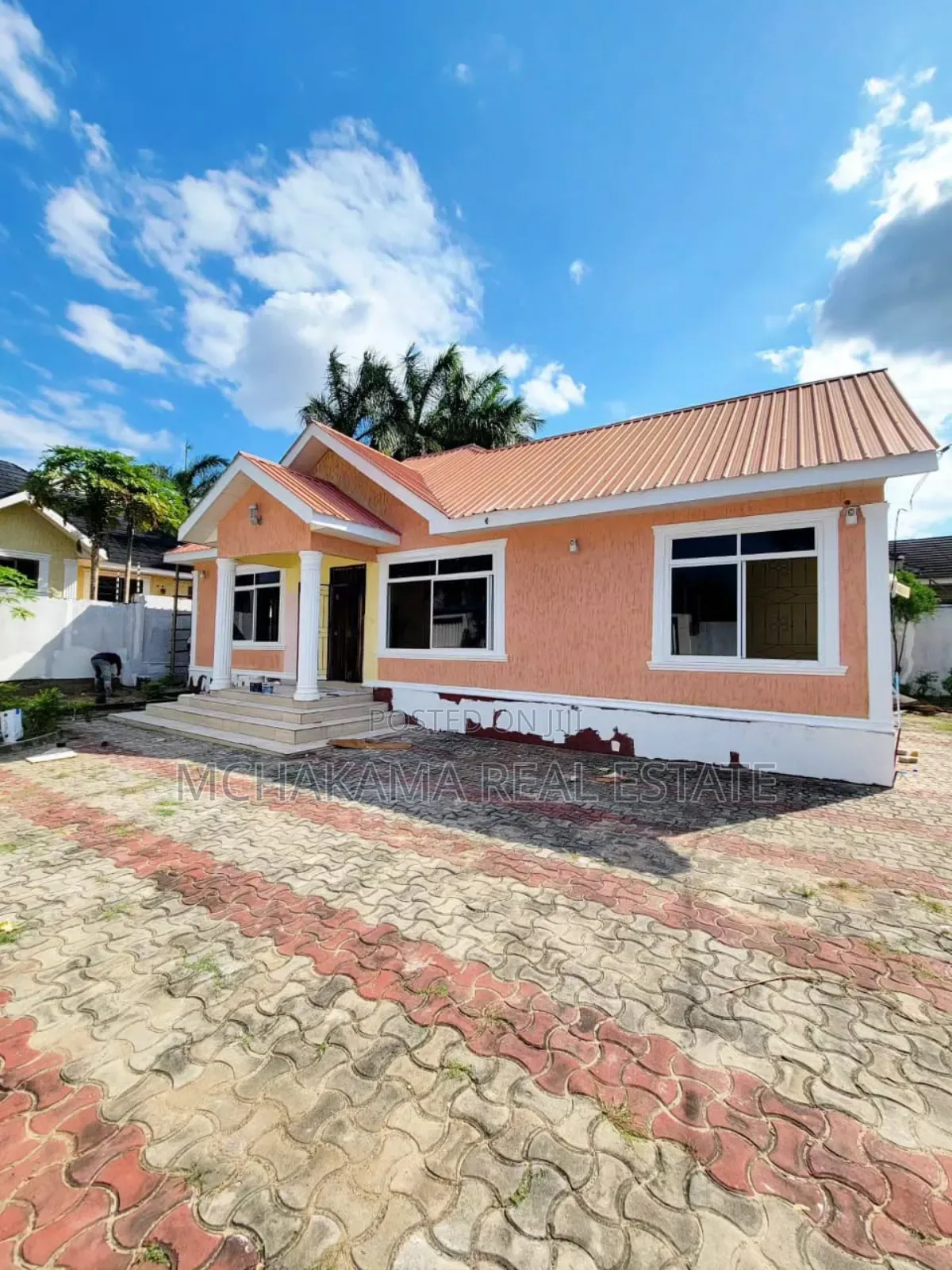 3bdrm House in Yusuph Mchakama, Kinyerezi for sale