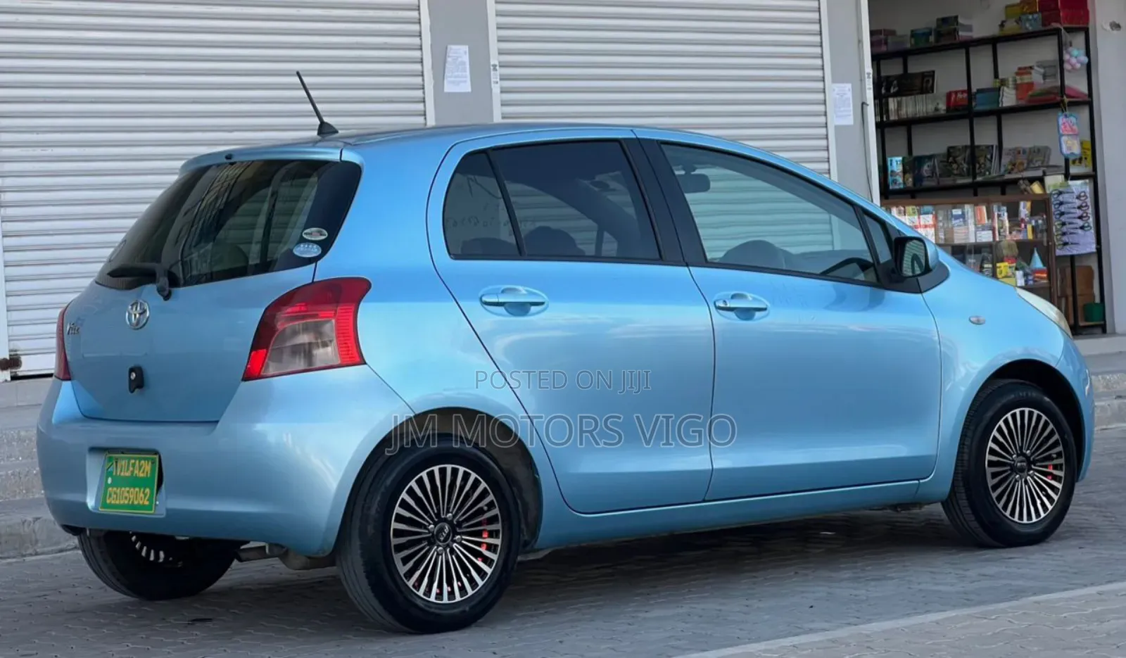 Toyota Vitz 2007 Blue