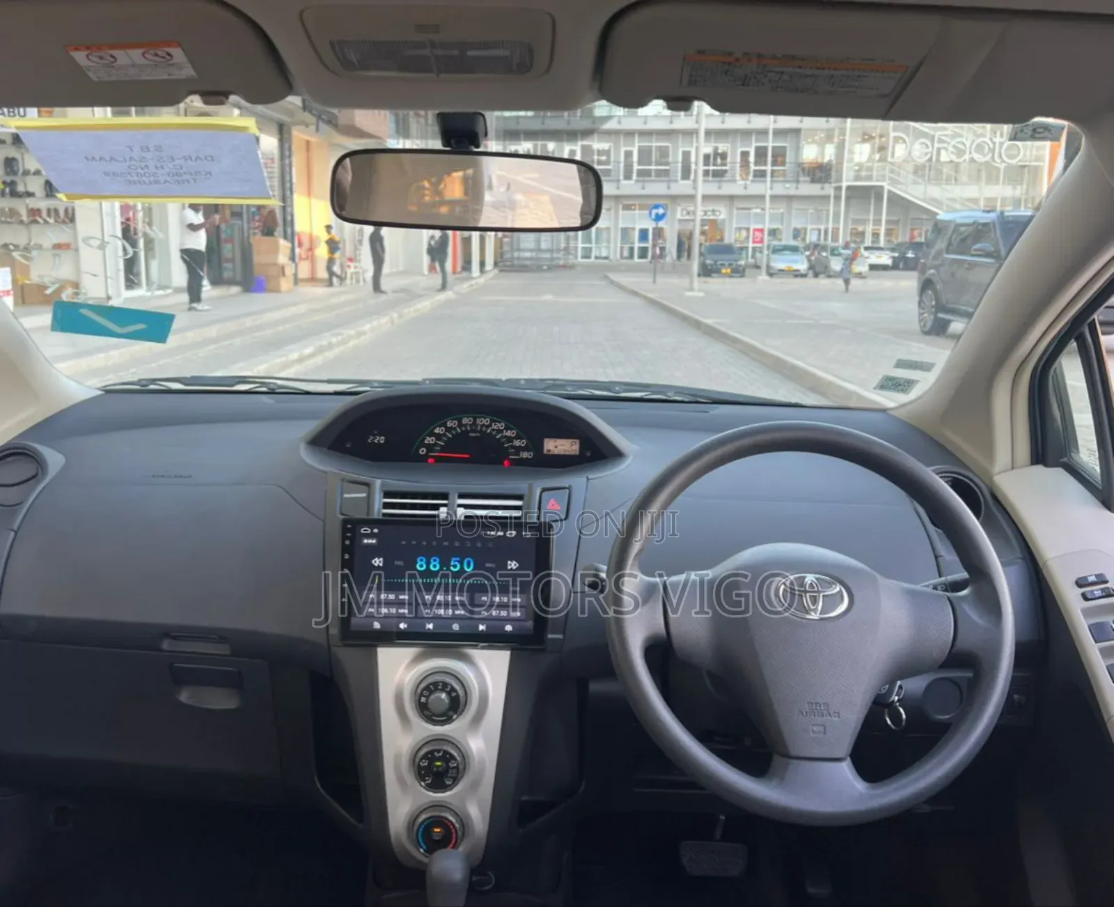 Toyota Vitz 2007 Blue