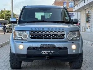 Land Rover Discovery 2014 Silver
