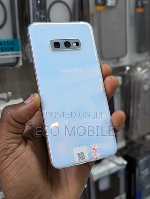 Samsung Galaxy S10e 128 GB White