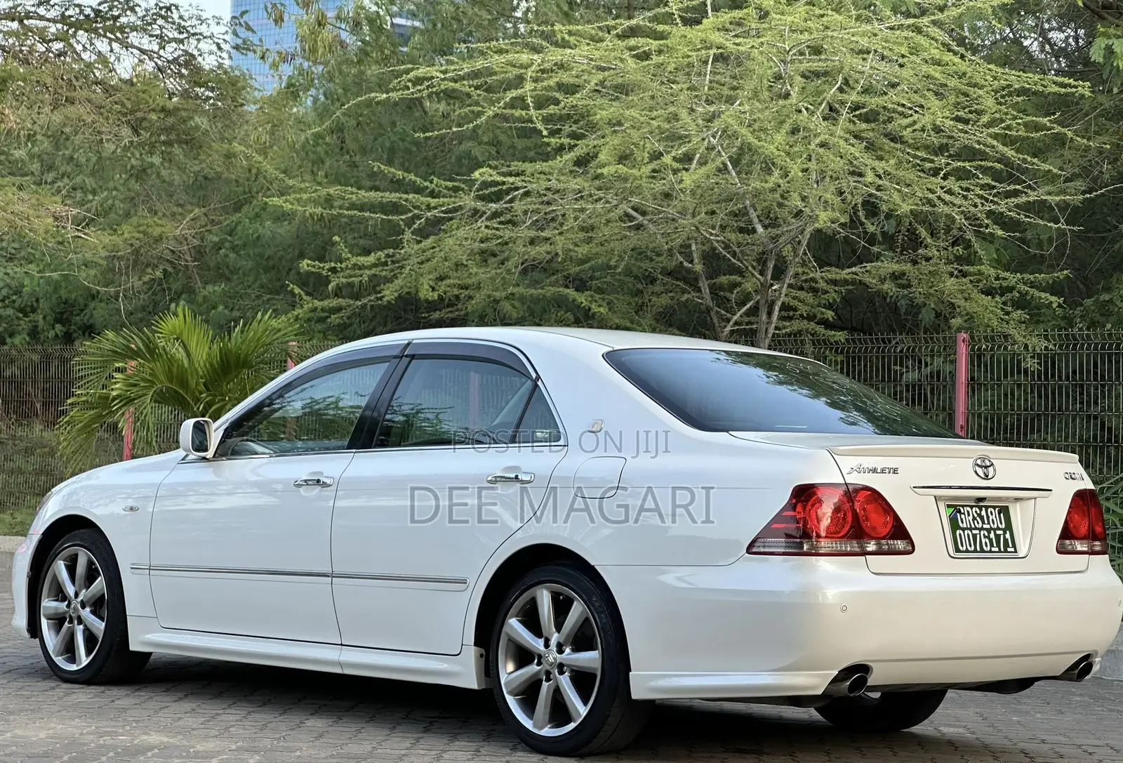 Toyota Crown 2007 White