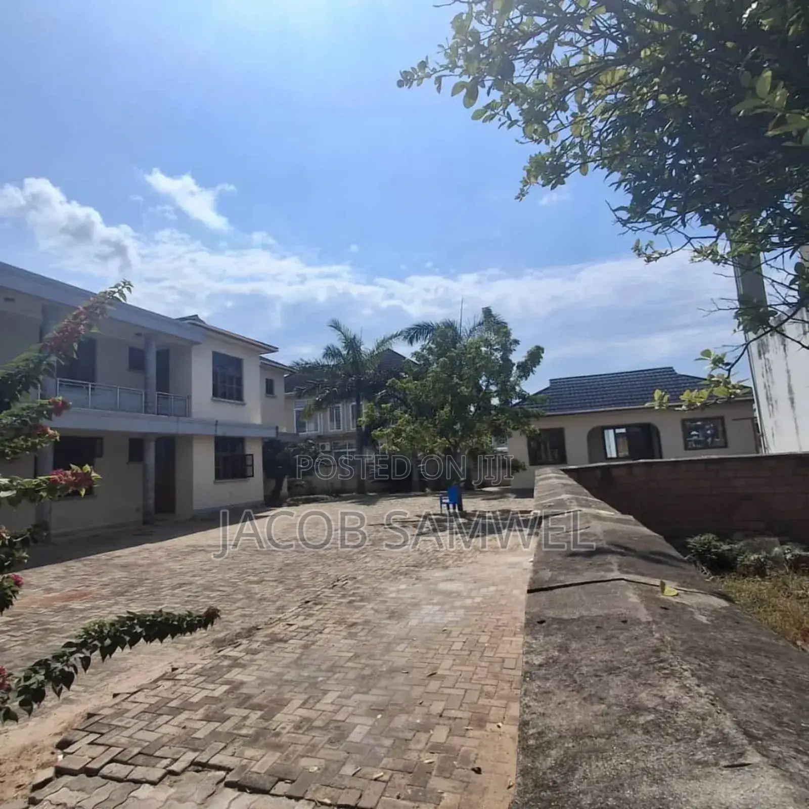 5bdrm House in Mbweni Jkt, Kinondoni for rent