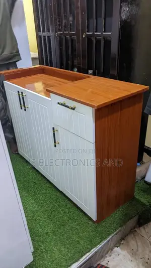 Punguzo La Bei Kitchen Cabinet Milango Mitatu Mpya Ya Kisasa