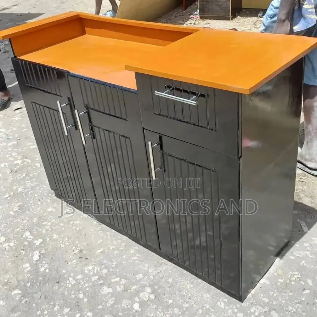 Punguzo La Bei Kitchen Cabinet Milango Mitatu Ya Kisasa.