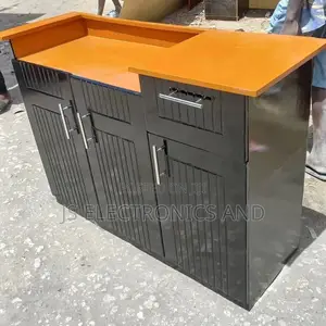 Punguzo La Bei Kitchen Cabinet Milango Mitatu Ya Kisasa.
