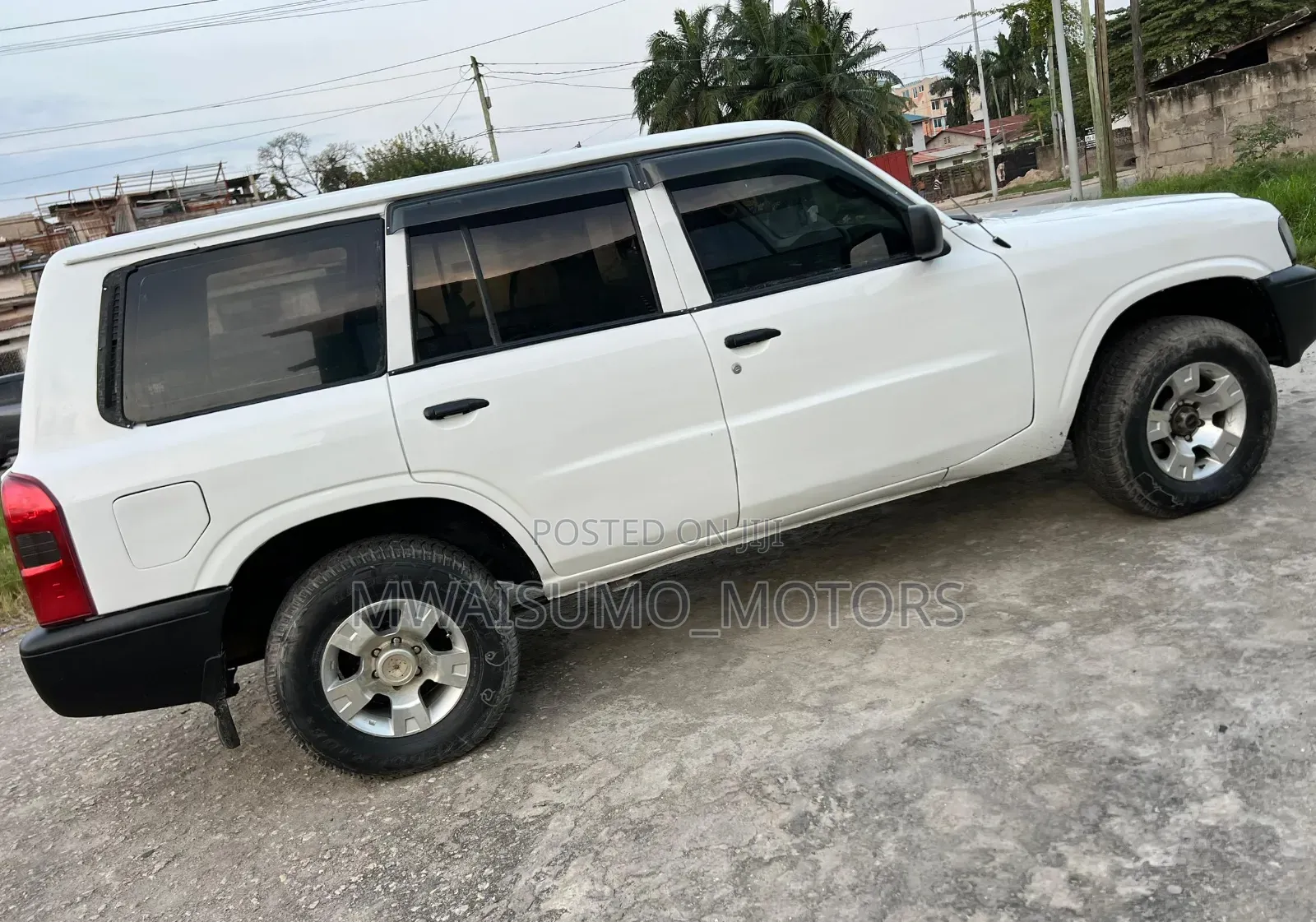 Nissan Patrol 2007 White