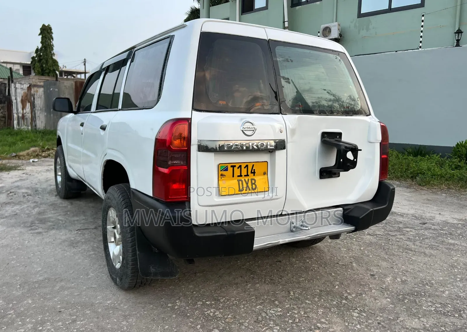 Nissan Patrol 2007 White