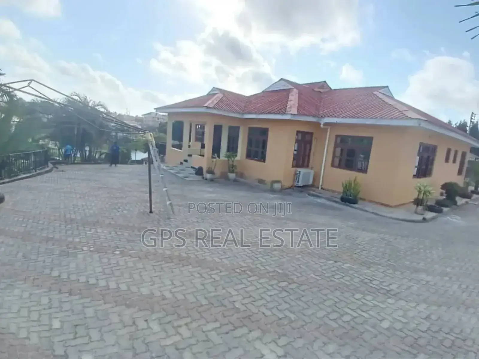 4bdrm House in Kimara Suka, Kinondoni for sale