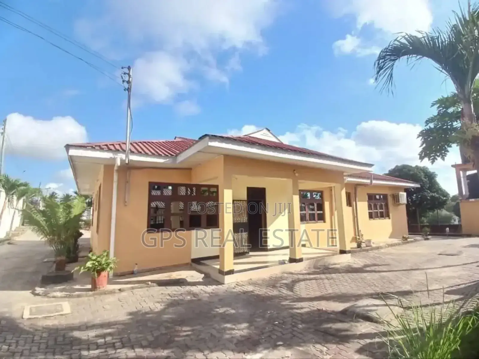4bdrm House in Kimara Suka, Kinondoni for sale
