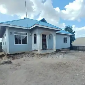 3bdrm House in Kimara Suka, Kinondoni for sale