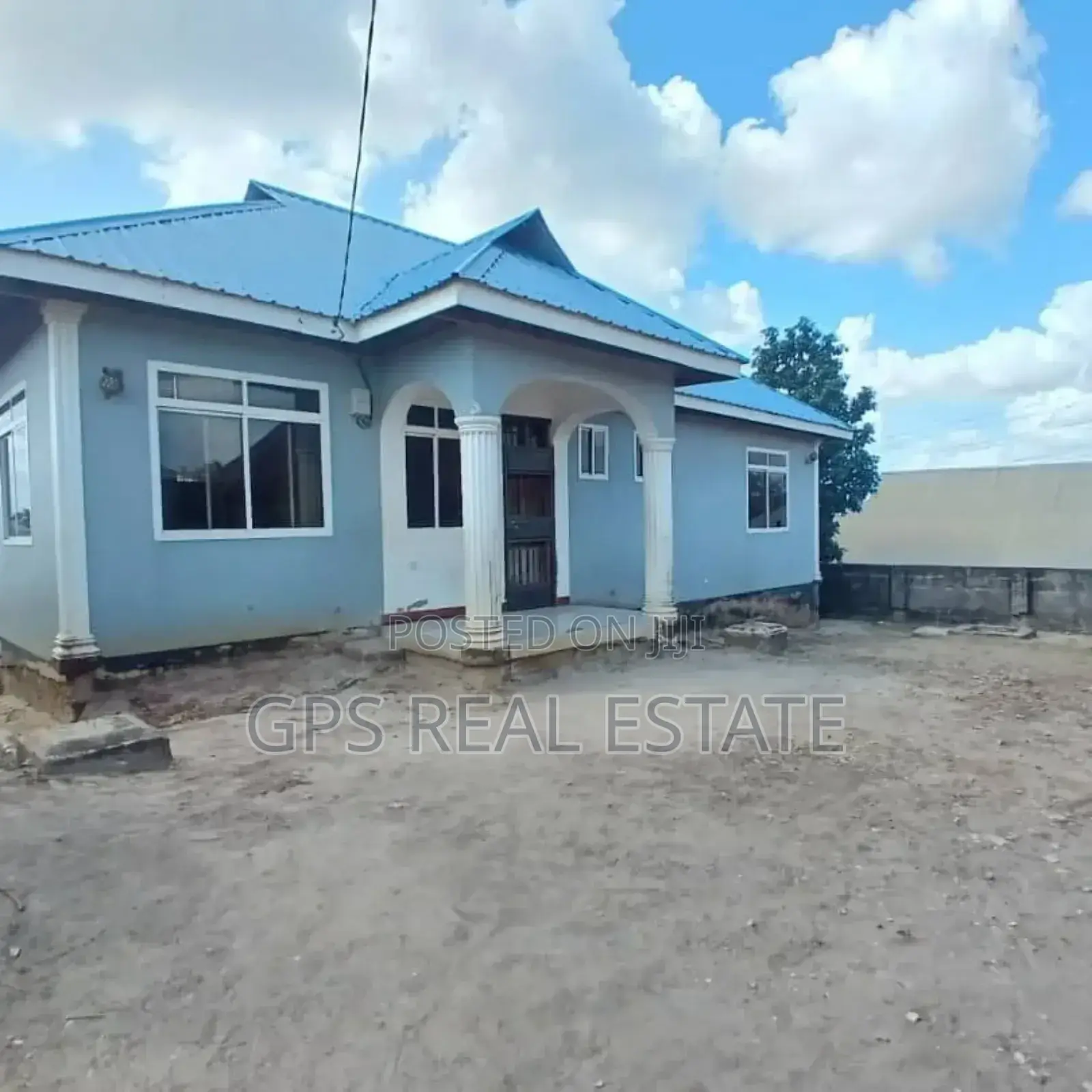 3bdrm House in Kimara Suka, Kinondoni for sale