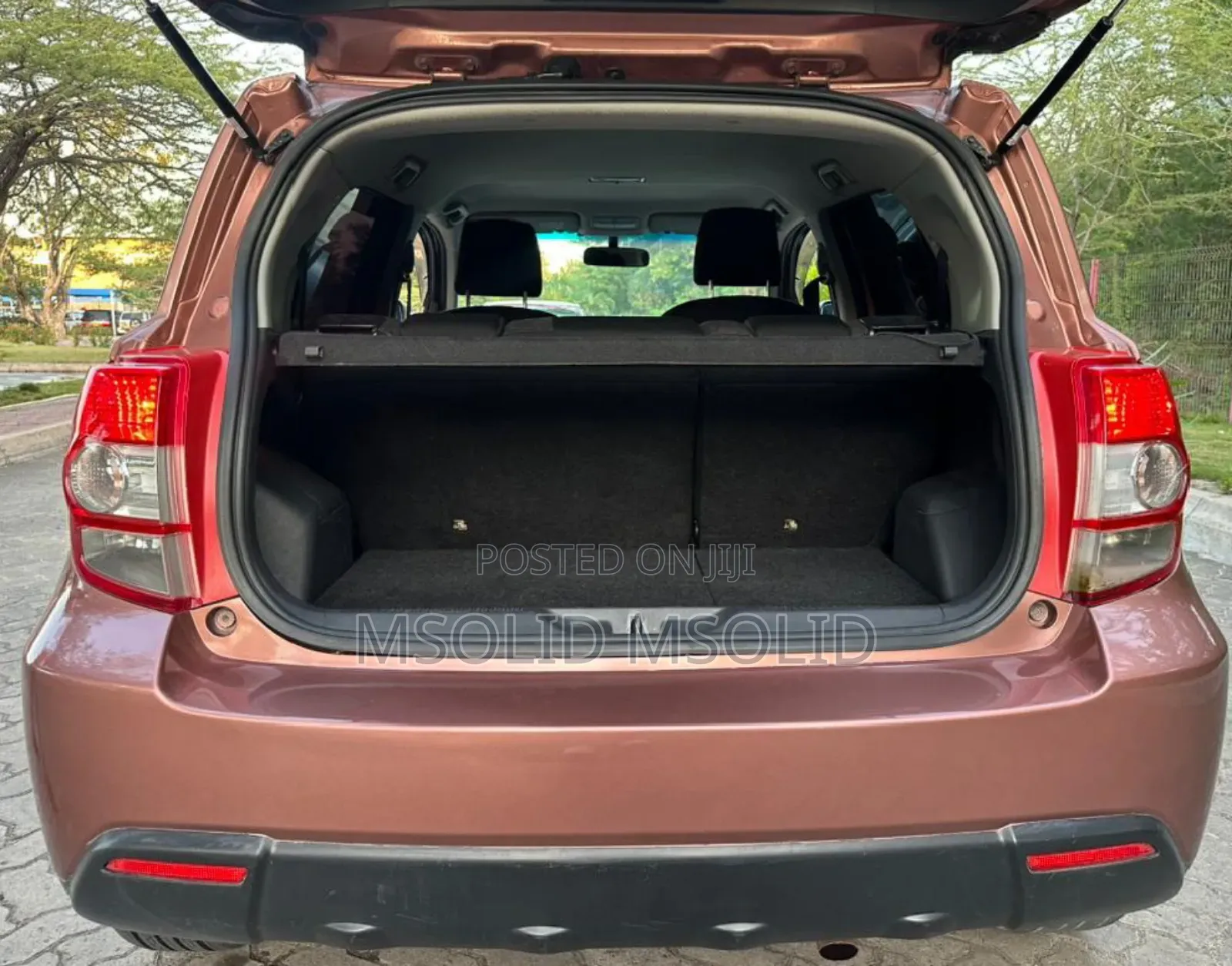Toyota IST 2008 Burgundy