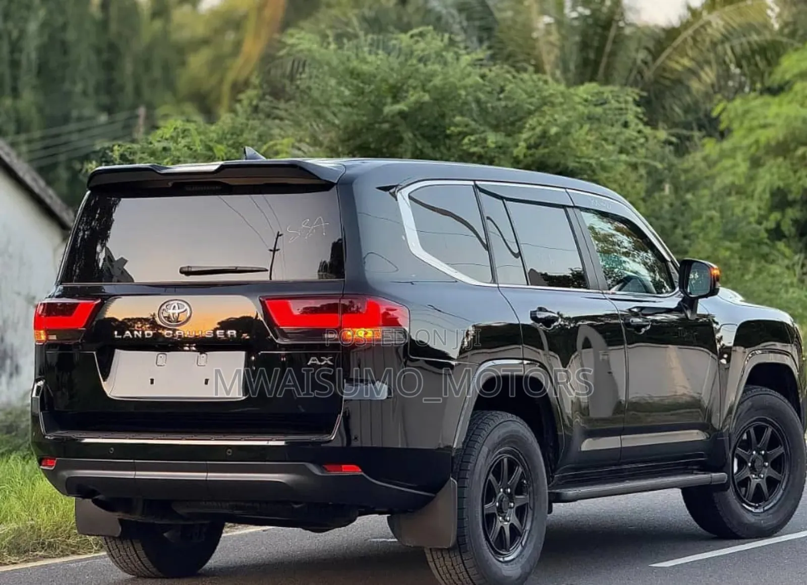 Toyota Land Cruiser 2023 Black