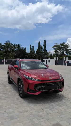 New MG ZS 2024 Burgundy