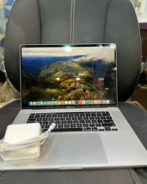 Laptop Apple MacBook Pro 2019 64GB Intel Core I9 SSD 512GB