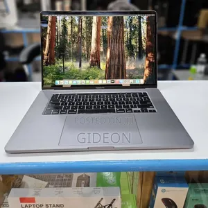 Laptop Apple MacBook Pro 2019 32GB Intel Core I9 SSD 1T