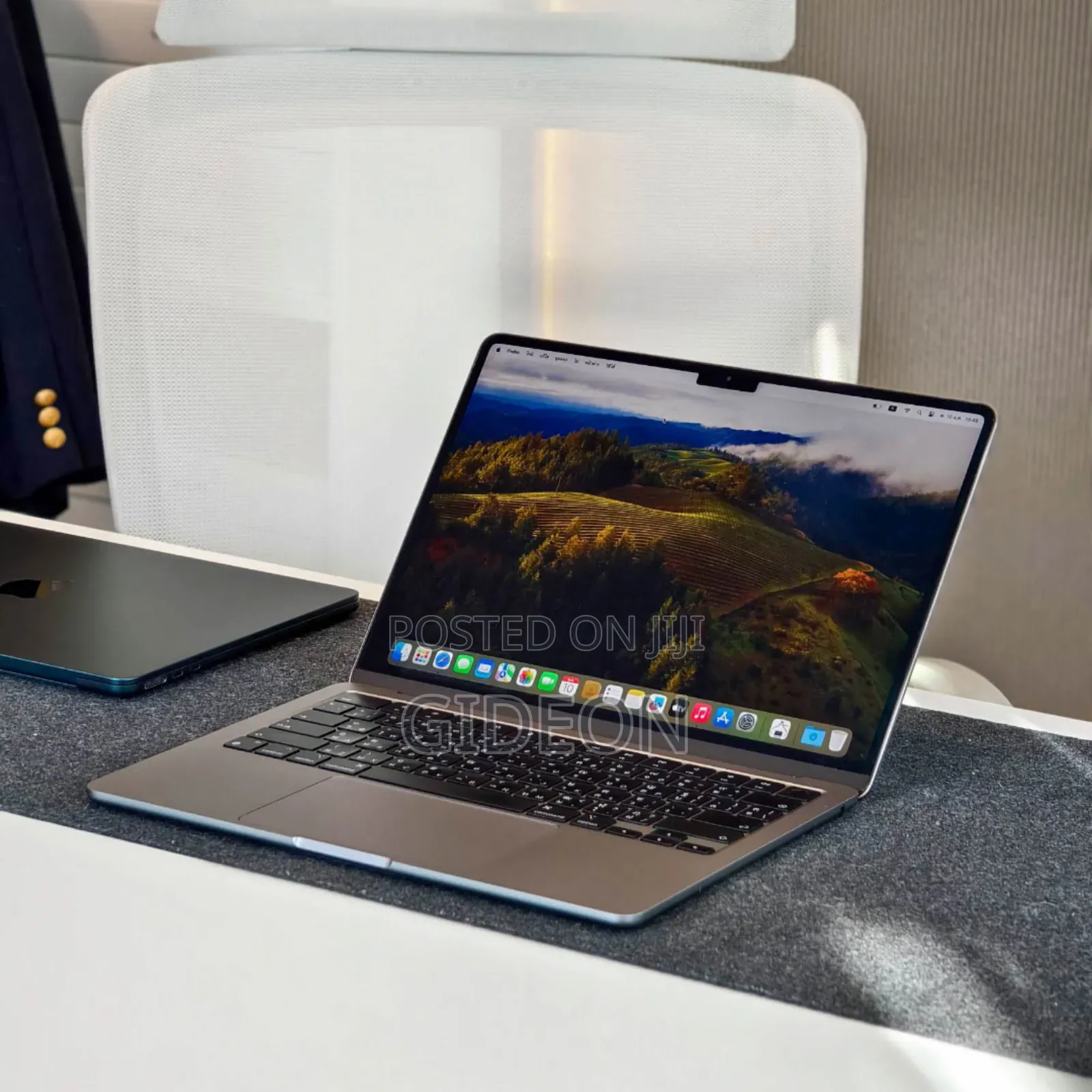 Laptop Apple MacBook Air 2022 M2 8GB Apple M2 SSD 256GB