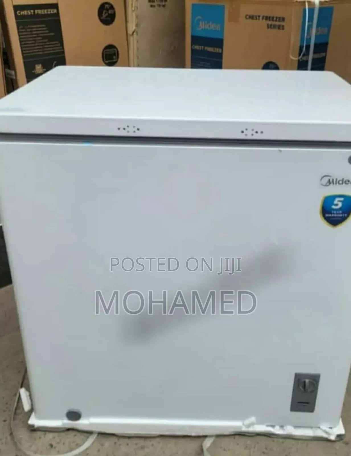 Midea Chest Freezer 200l