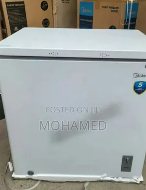Midea Chest Freezer 200l
