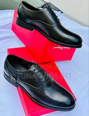 Cracks Leather Shoes  / Black  Shoes