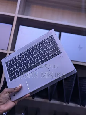 Laptop HP 8GB AMD Ryzen 5 SSD 256GB