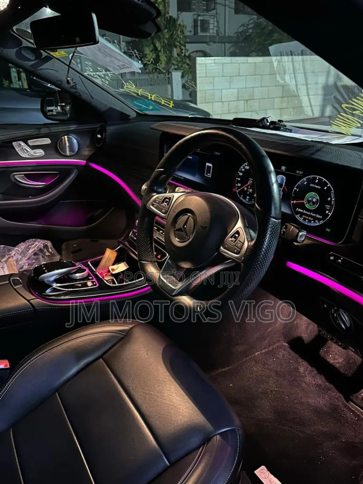 Mercedes-Benz E220 2018 Pearl