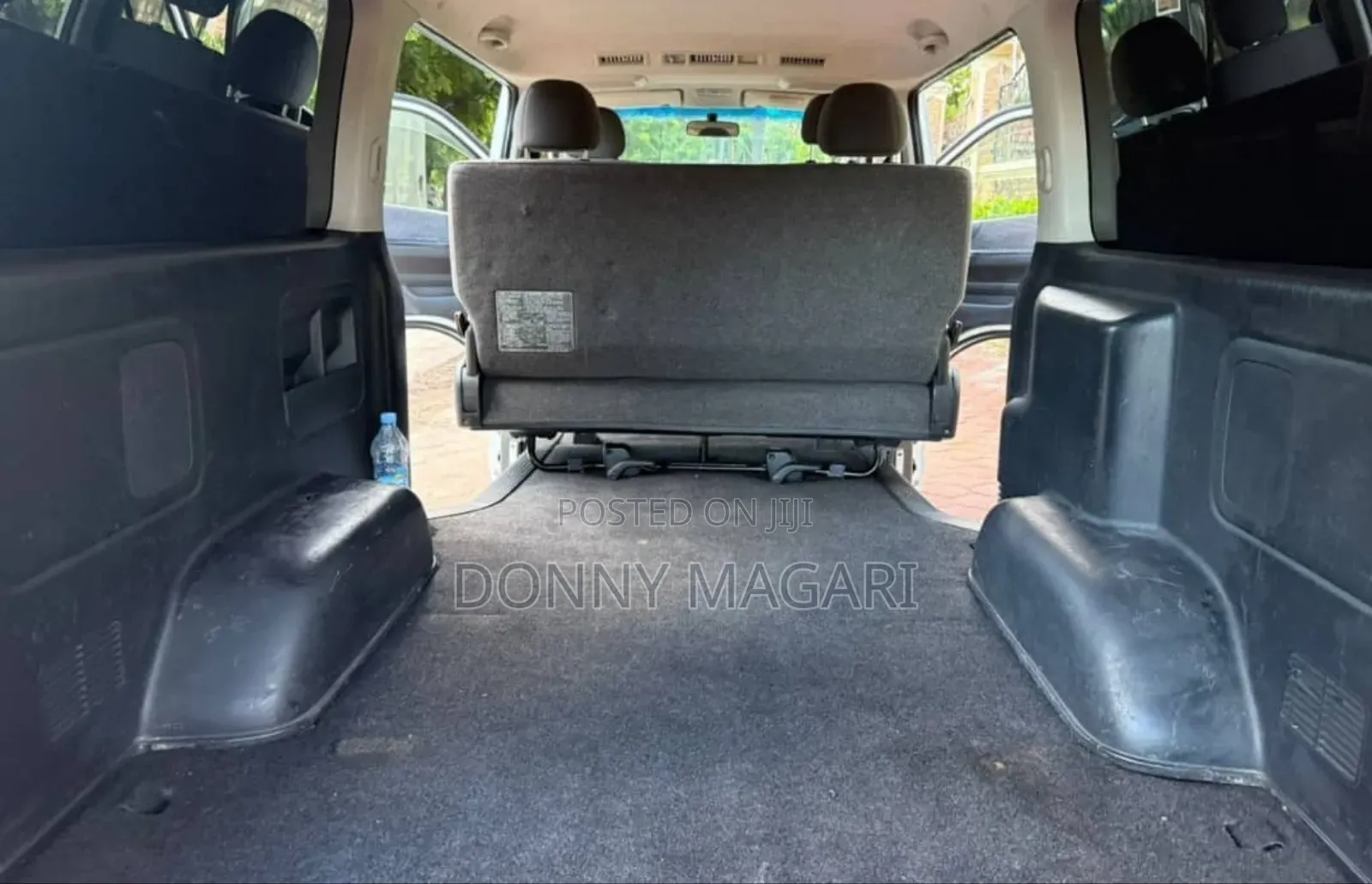 Toyota Quantum 2013 White