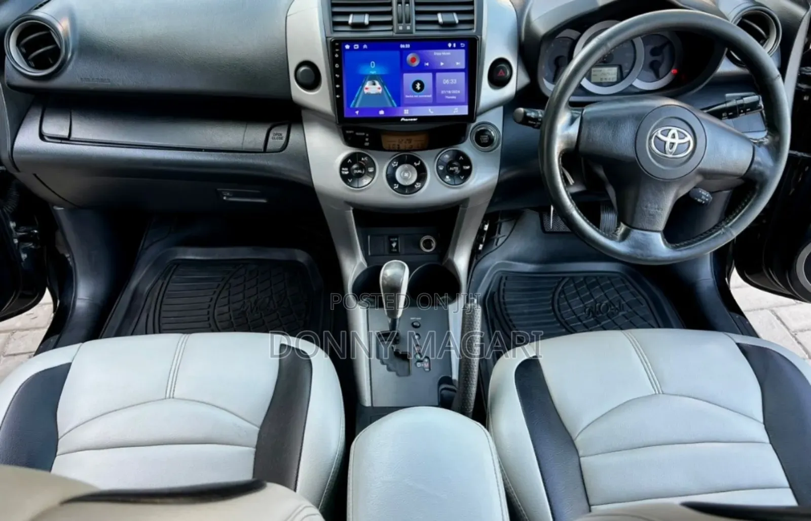 Toyota RAV4 2007 Black