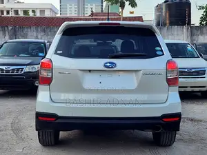 Subaru Forester SV Premium 2014 White