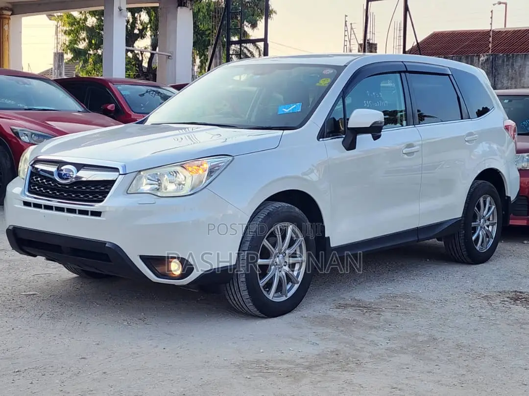 Subaru Forester SV Premium 2014 White