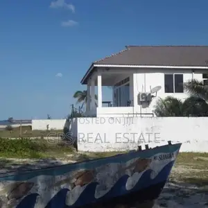 Furnished 5bdrm Maisonette in Bahari Beach, Kinondoni for sale