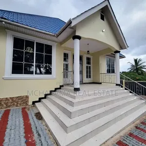 4bdrm House in Yusuph Mchakama, Kinyerezi for sale