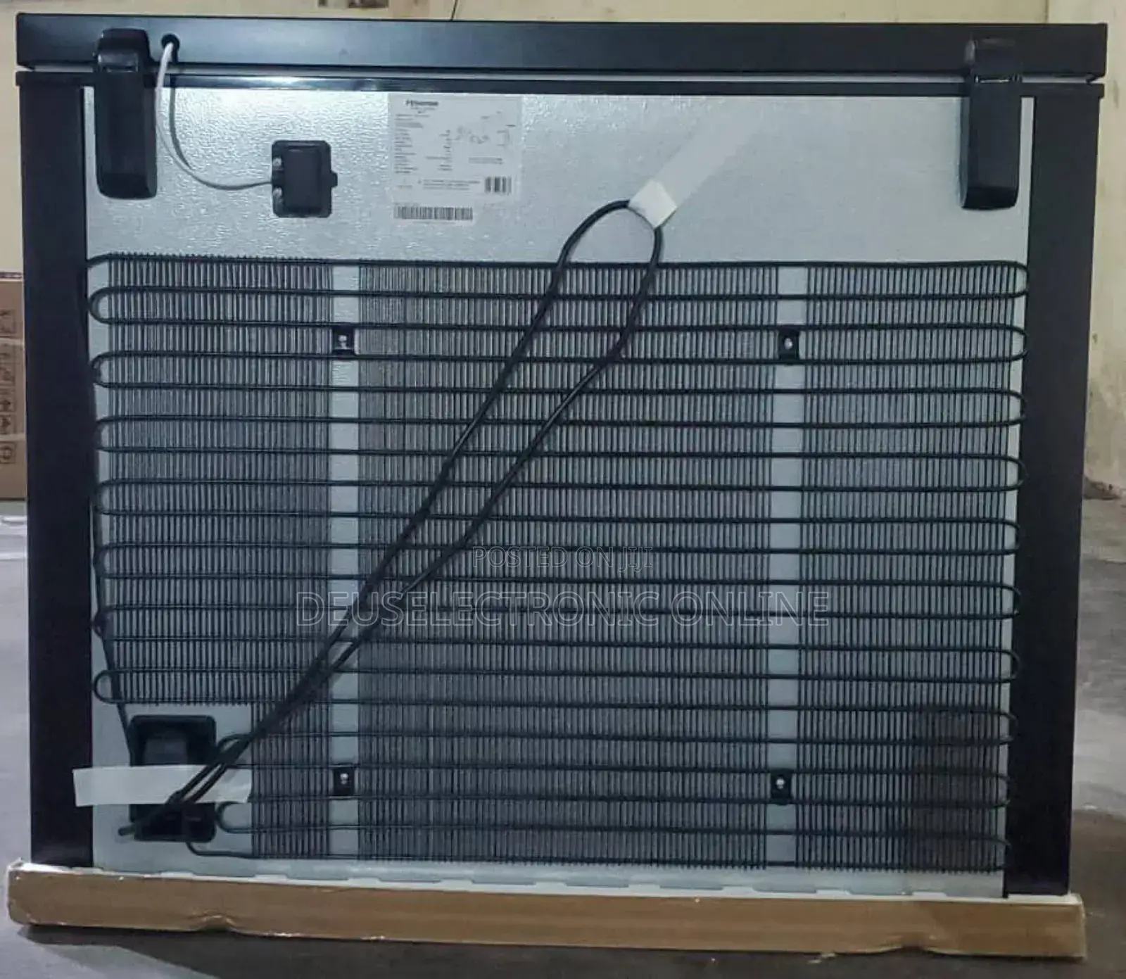 Electric Freezer With Condenser