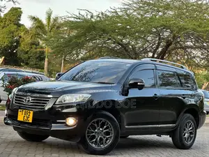 Toyota Vanguard 2010 Black