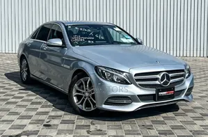 Mercedes-Benz C180 2014 Silver