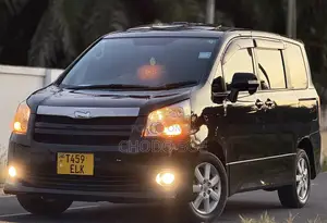 Toyota Noah 2009 Black