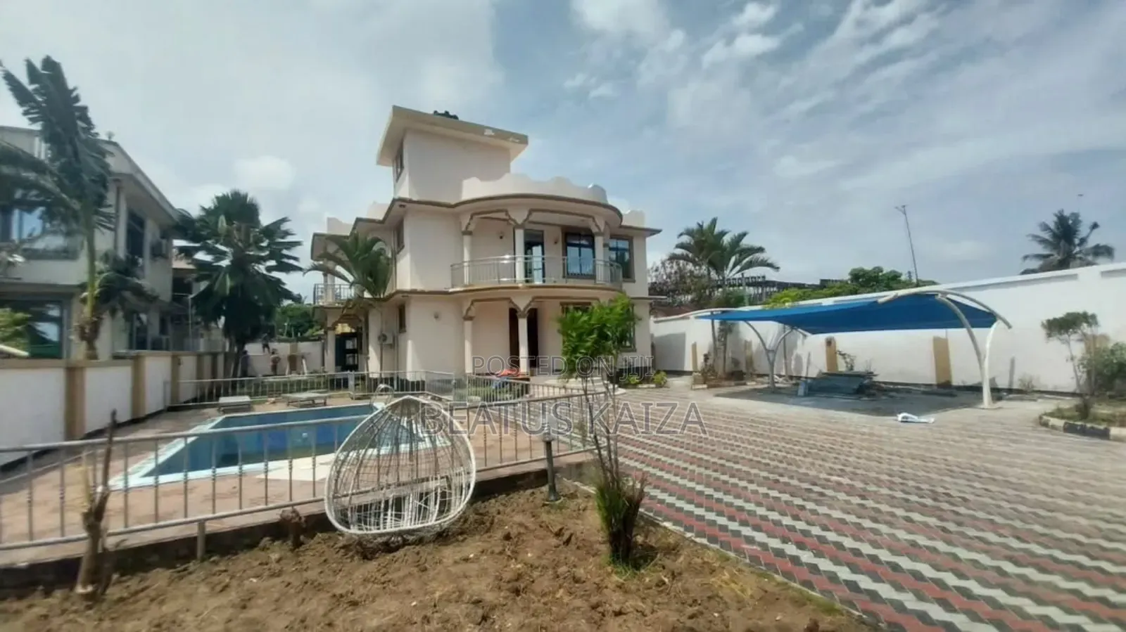 Furnished 3bdrm Apartment in Masaki for rent