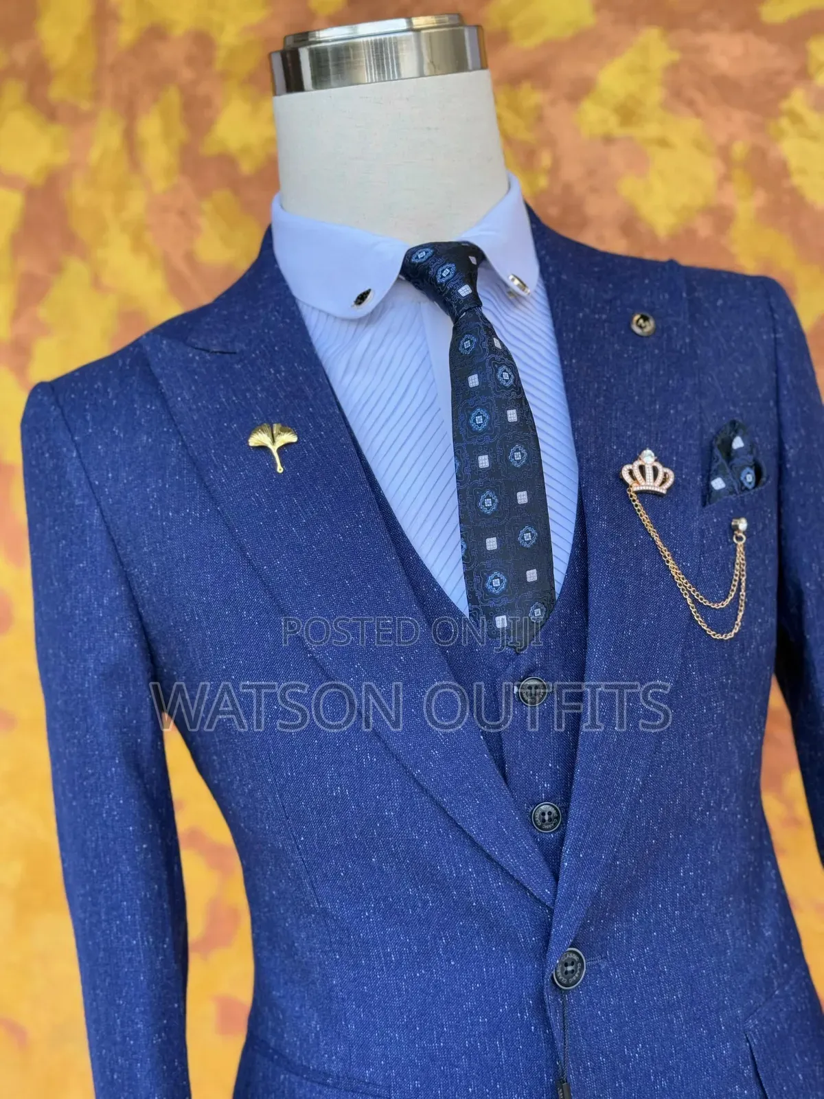 Men's Suit Bluish and Official