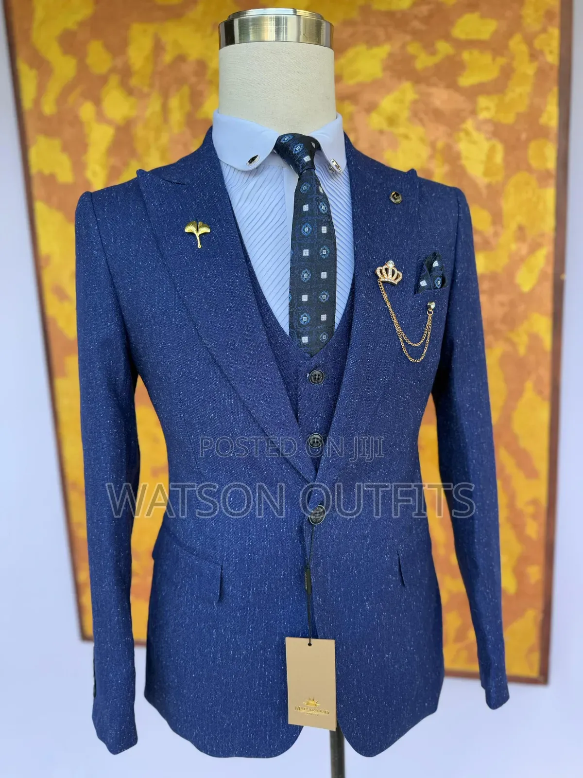 Men's Suit Bluish and Official