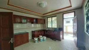 3bdrm Apartment in Kariakoo for sale