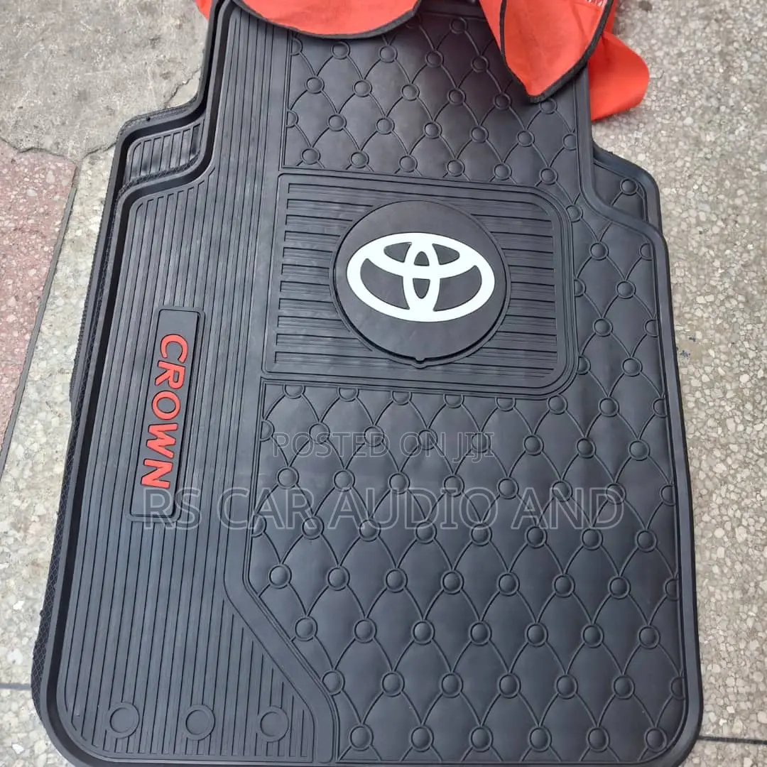 Toyota Crown Athlete Floor Mats