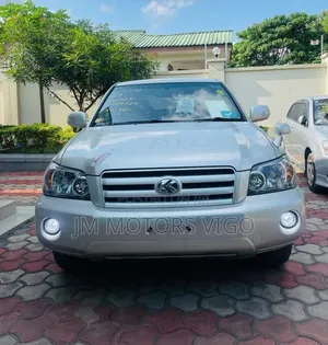 Toyota Kluger 2006 Silver